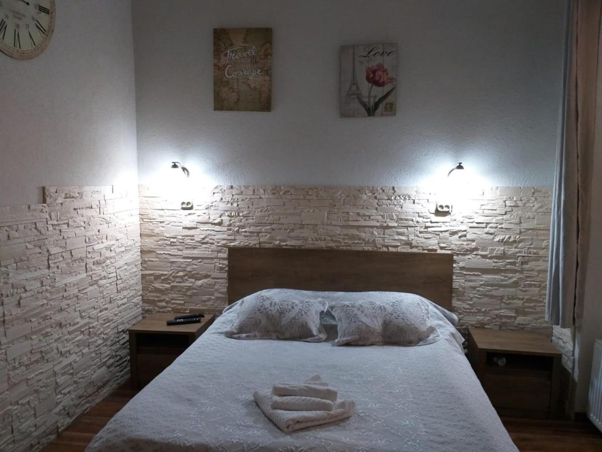 Raphaela Residence Bistriţa Extérieur photo